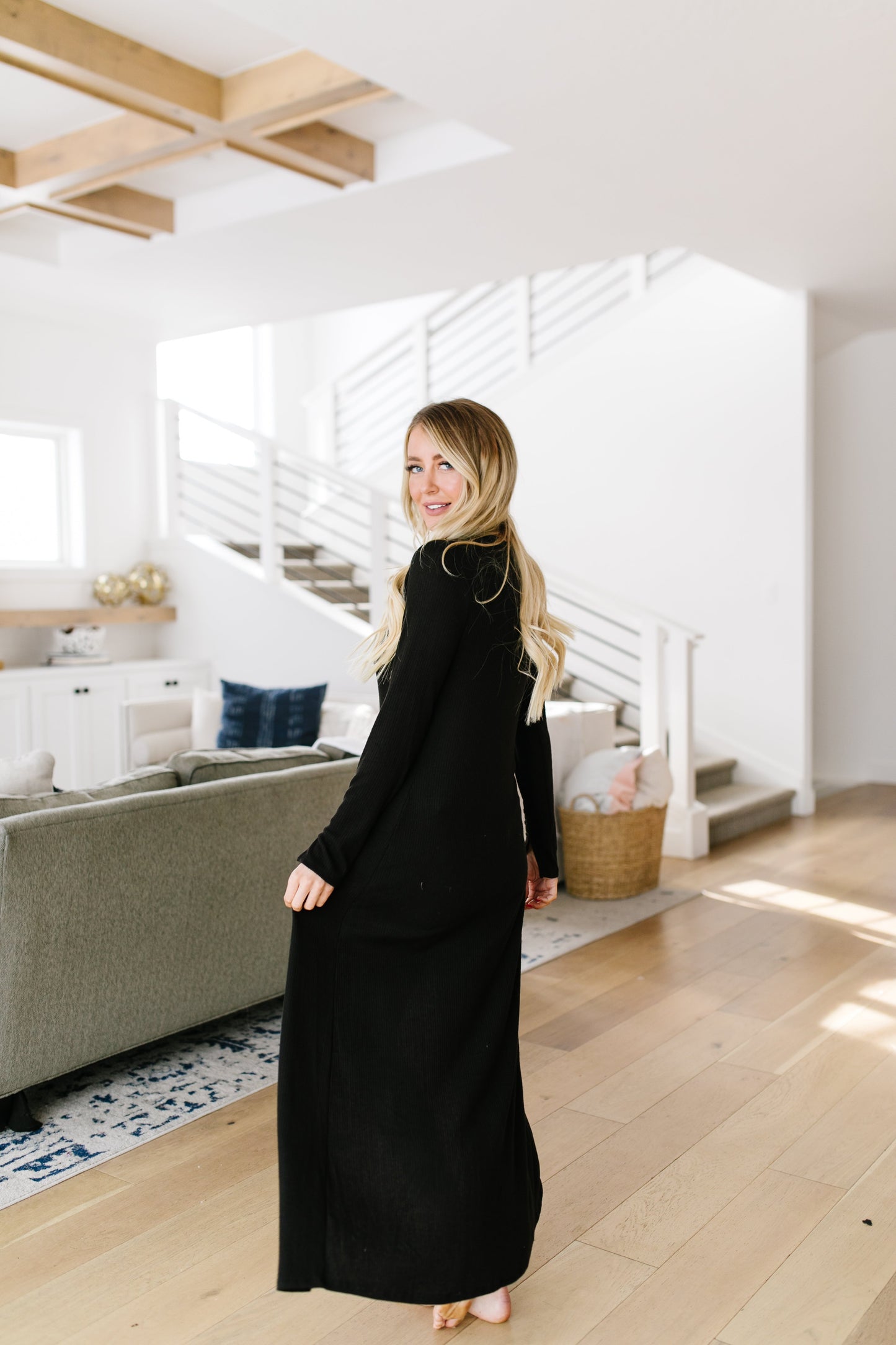 Maxi Cardi In Black