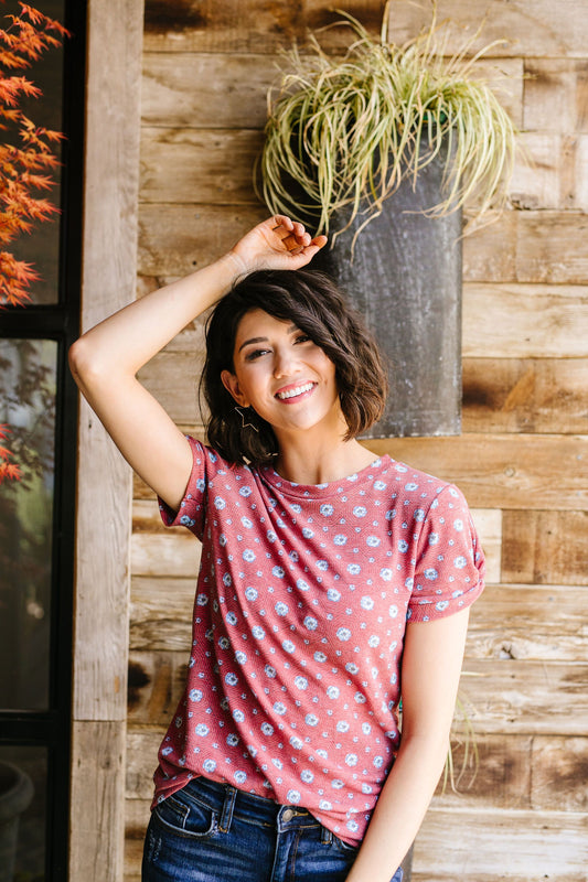 Neo Geo Knot Sleeve Top