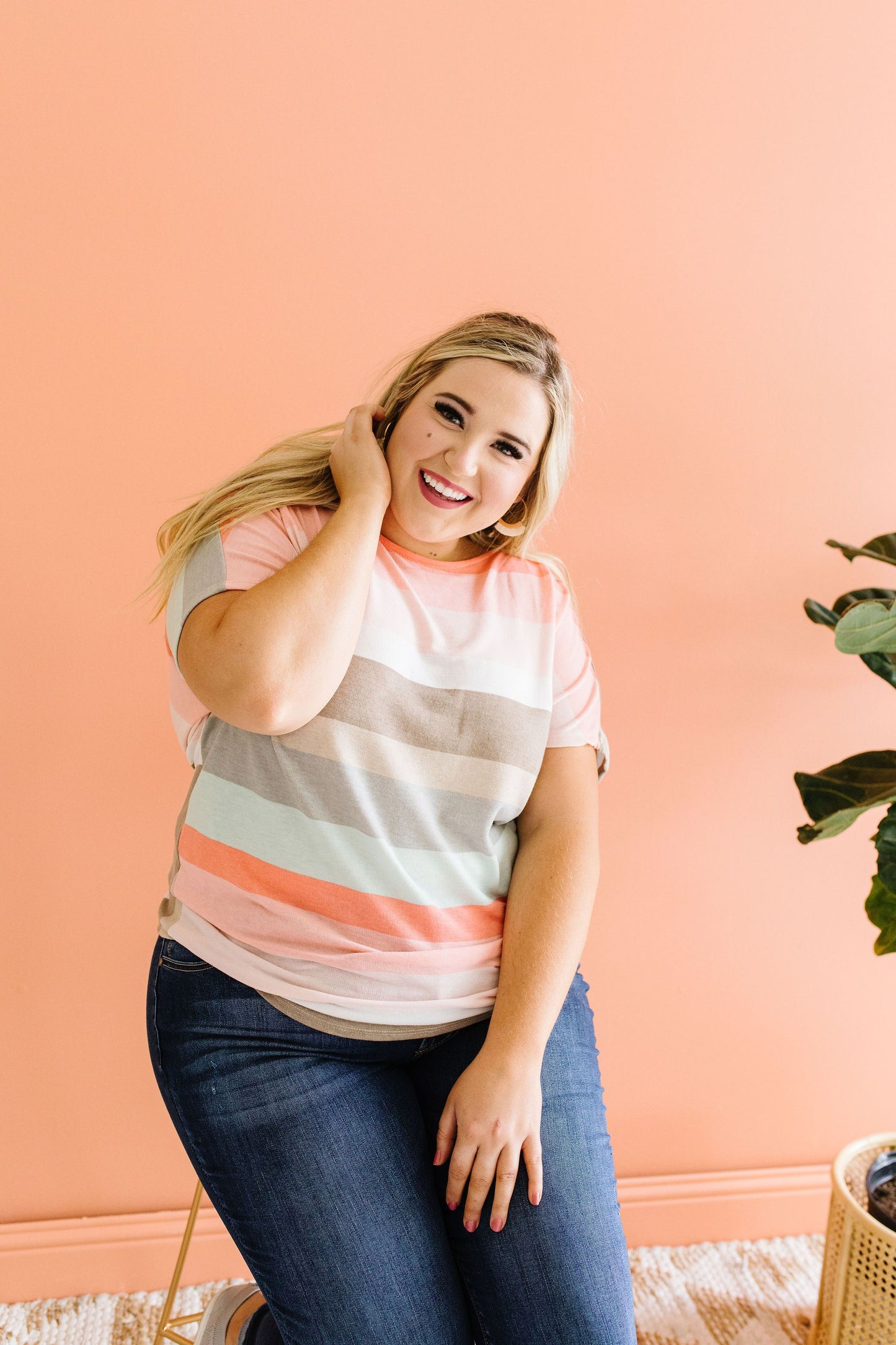 Peachy Back V Top