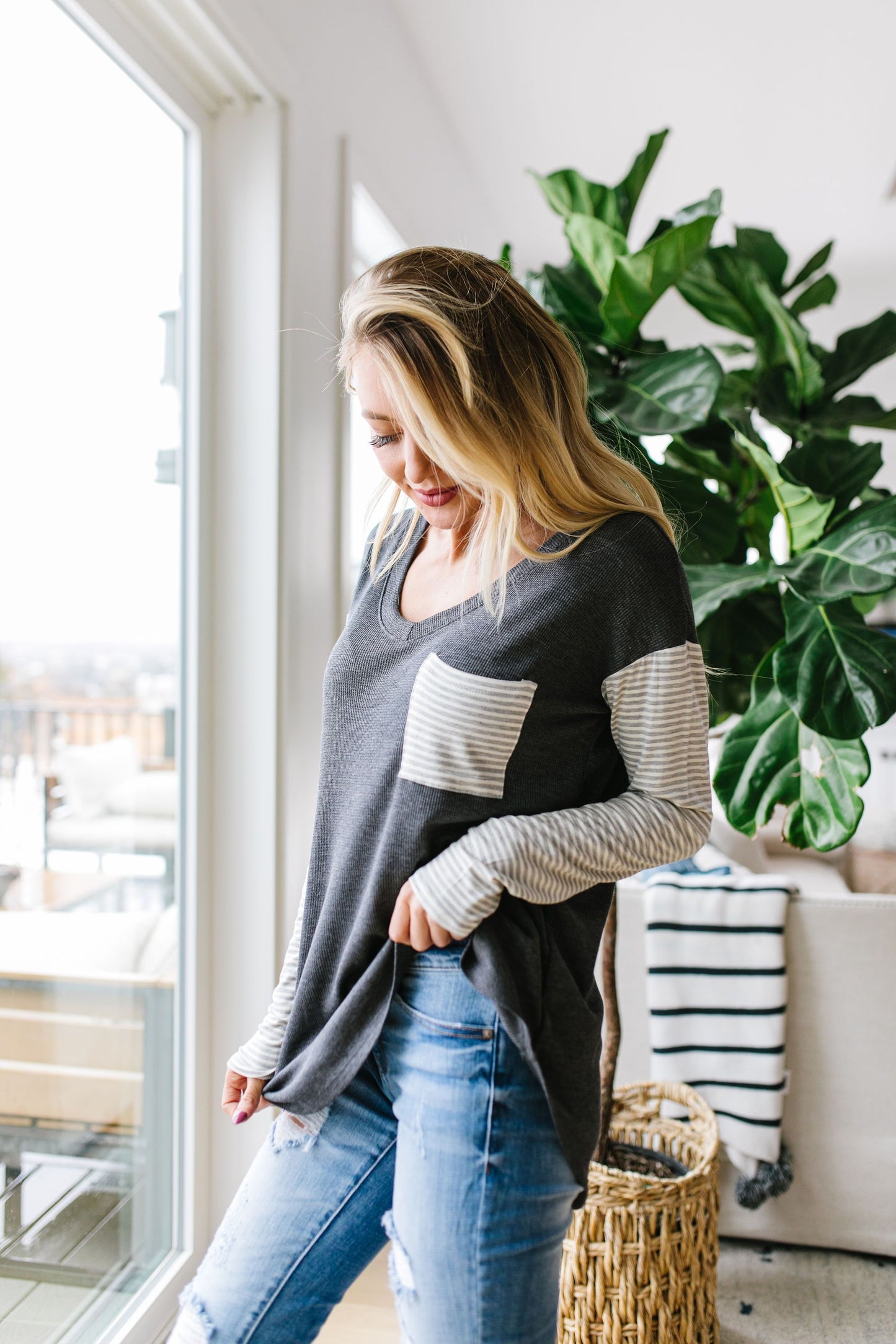 Pure & Simple Raglan Tee In Charcoal