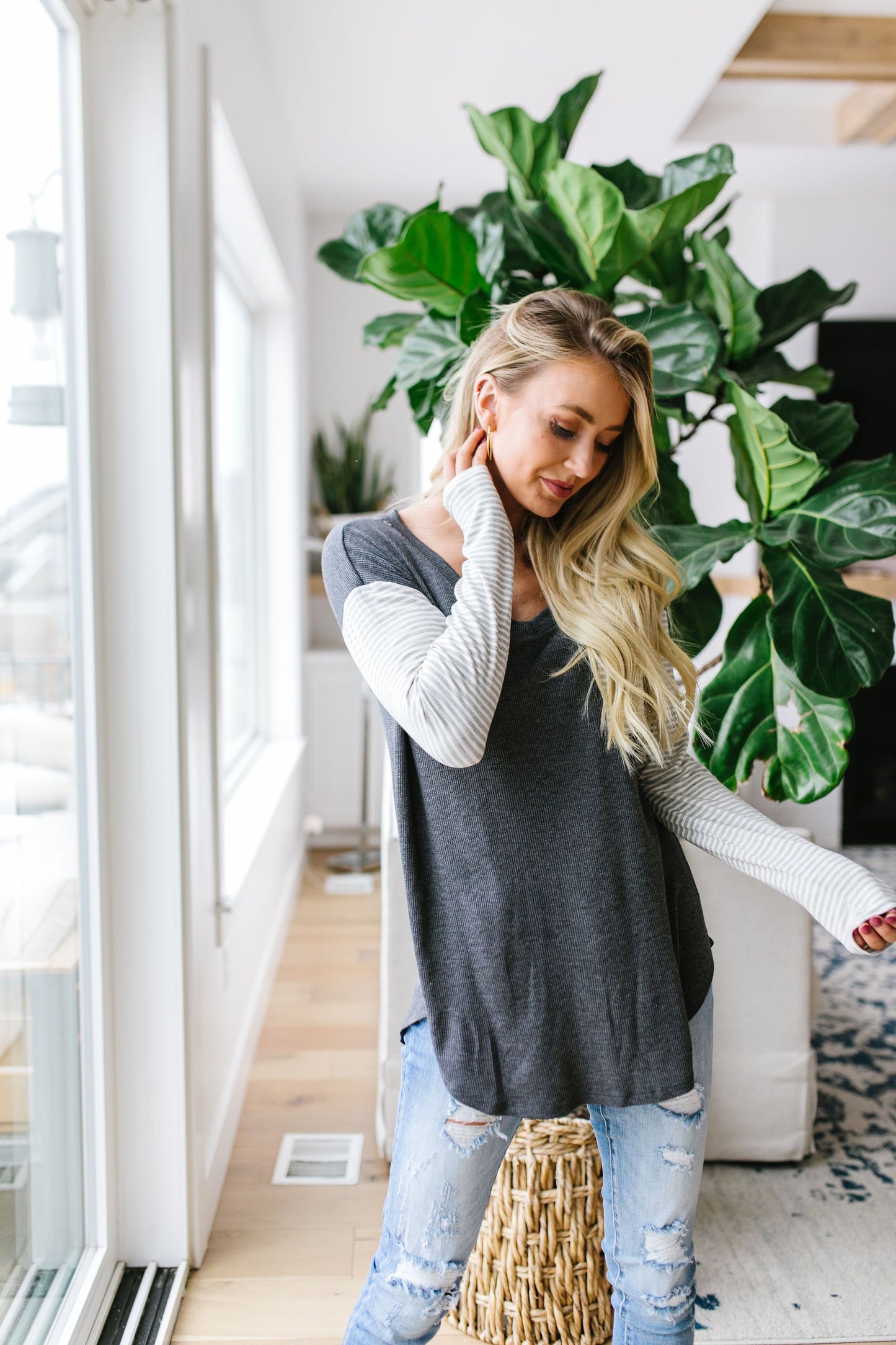 Pure & Simple Raglan Tee In Charcoal