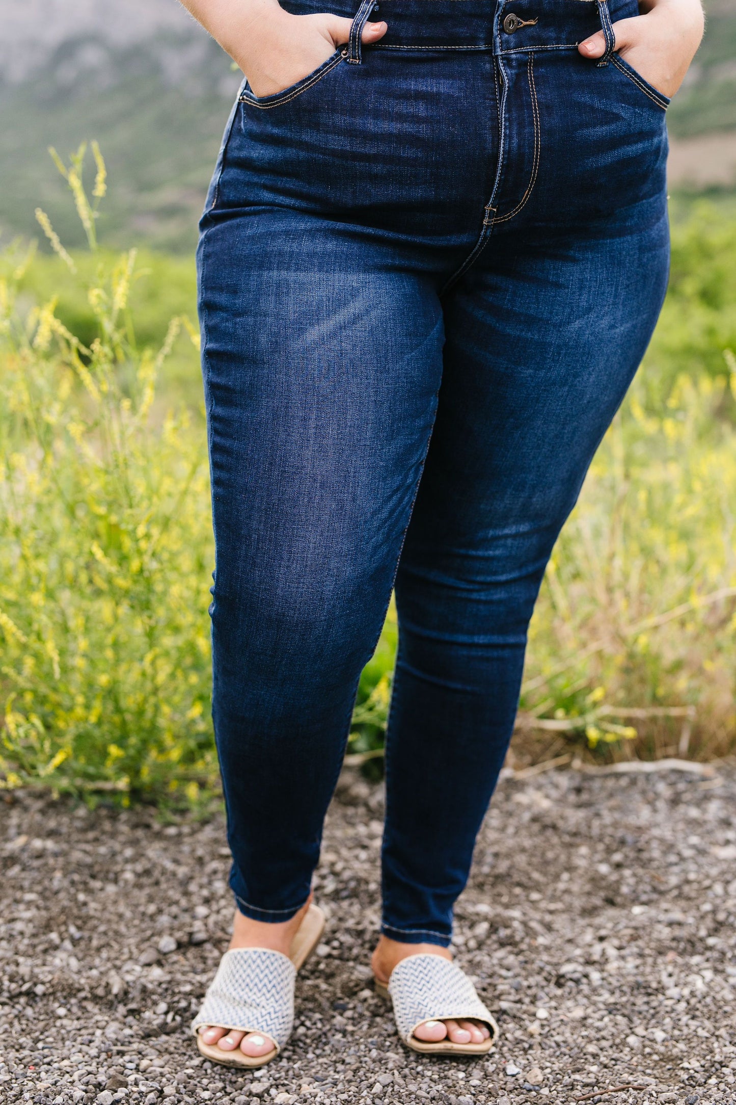 Push Up Jeans In Dark Wash