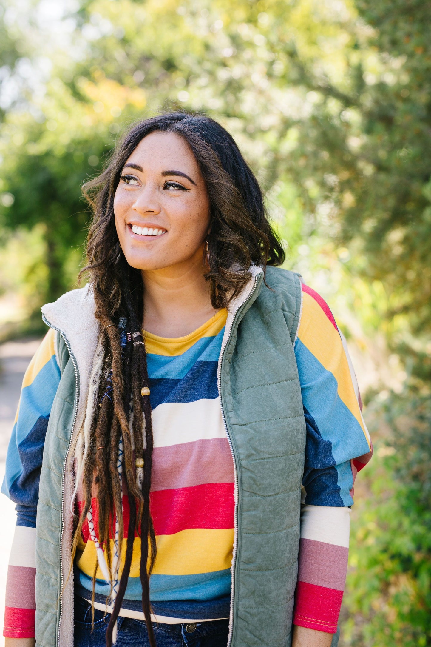 Reversible Shearling Puffer Vest In Army Green