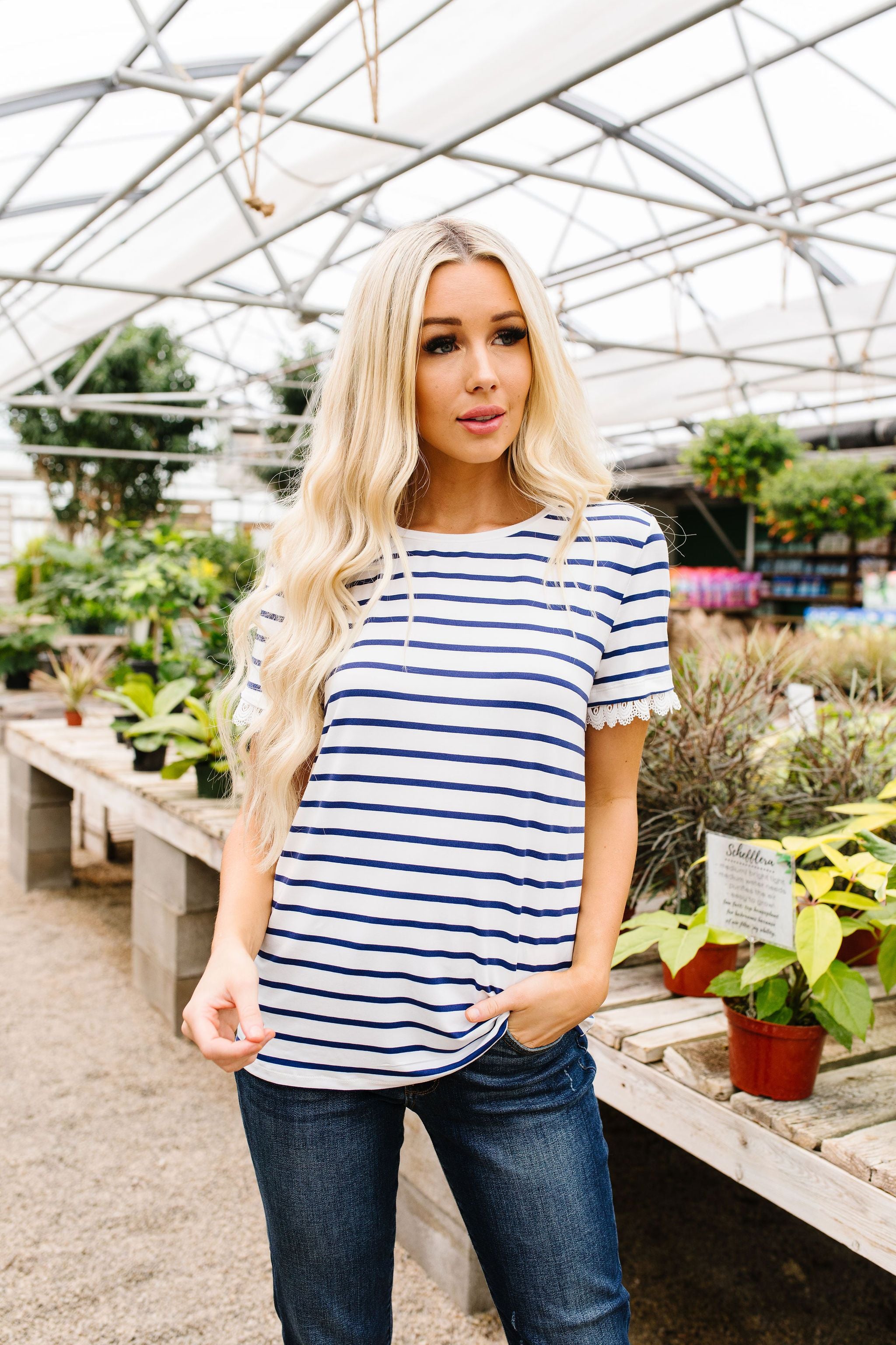 Sails To The Wind Top In Ivory & Blue