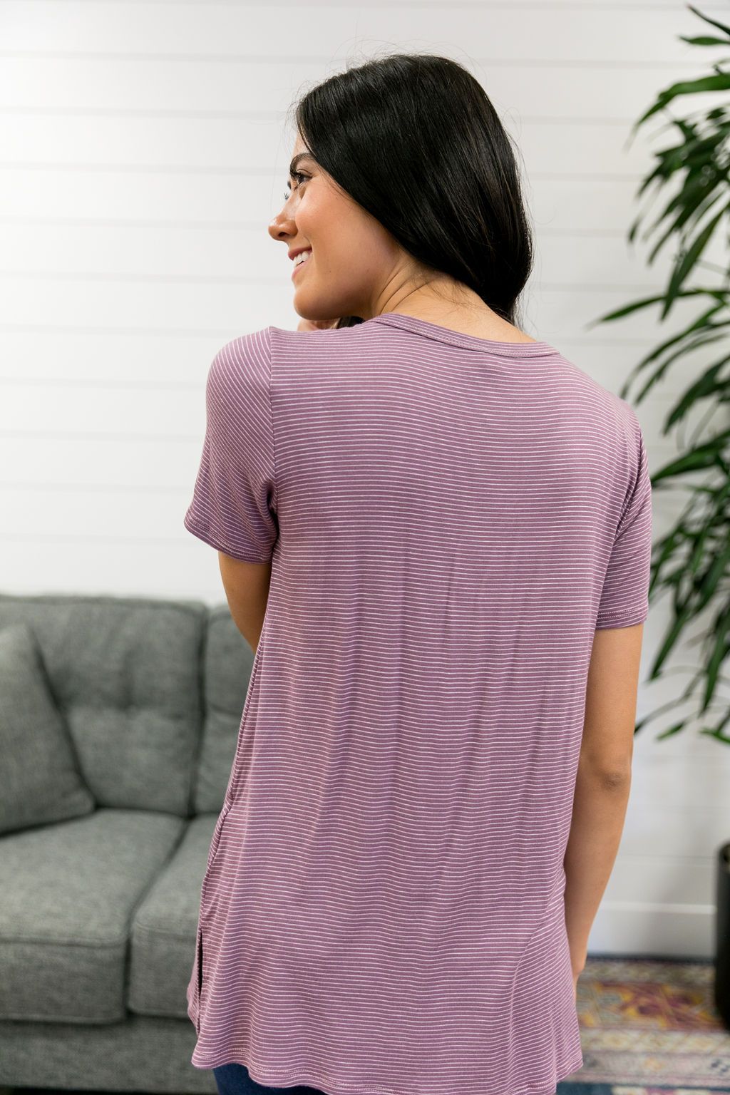 Subtle Stripe V-Neck Tee In Mauve