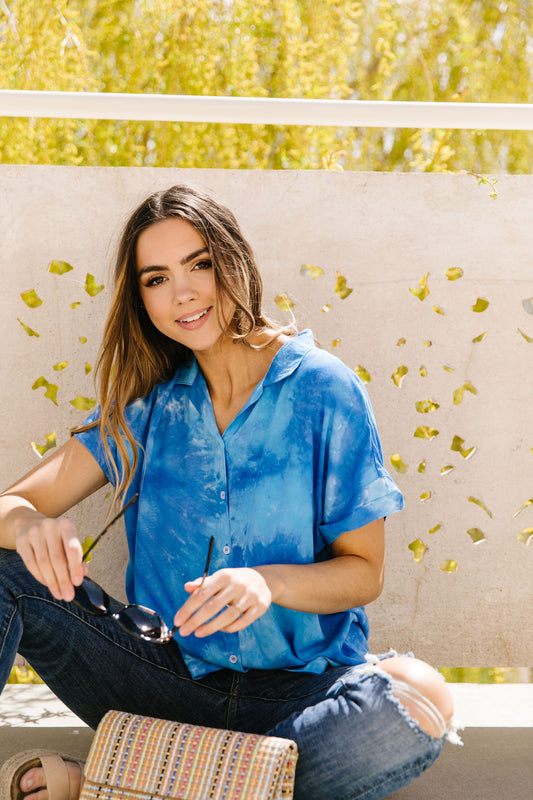 Tie & Tie Dye Top In Sky