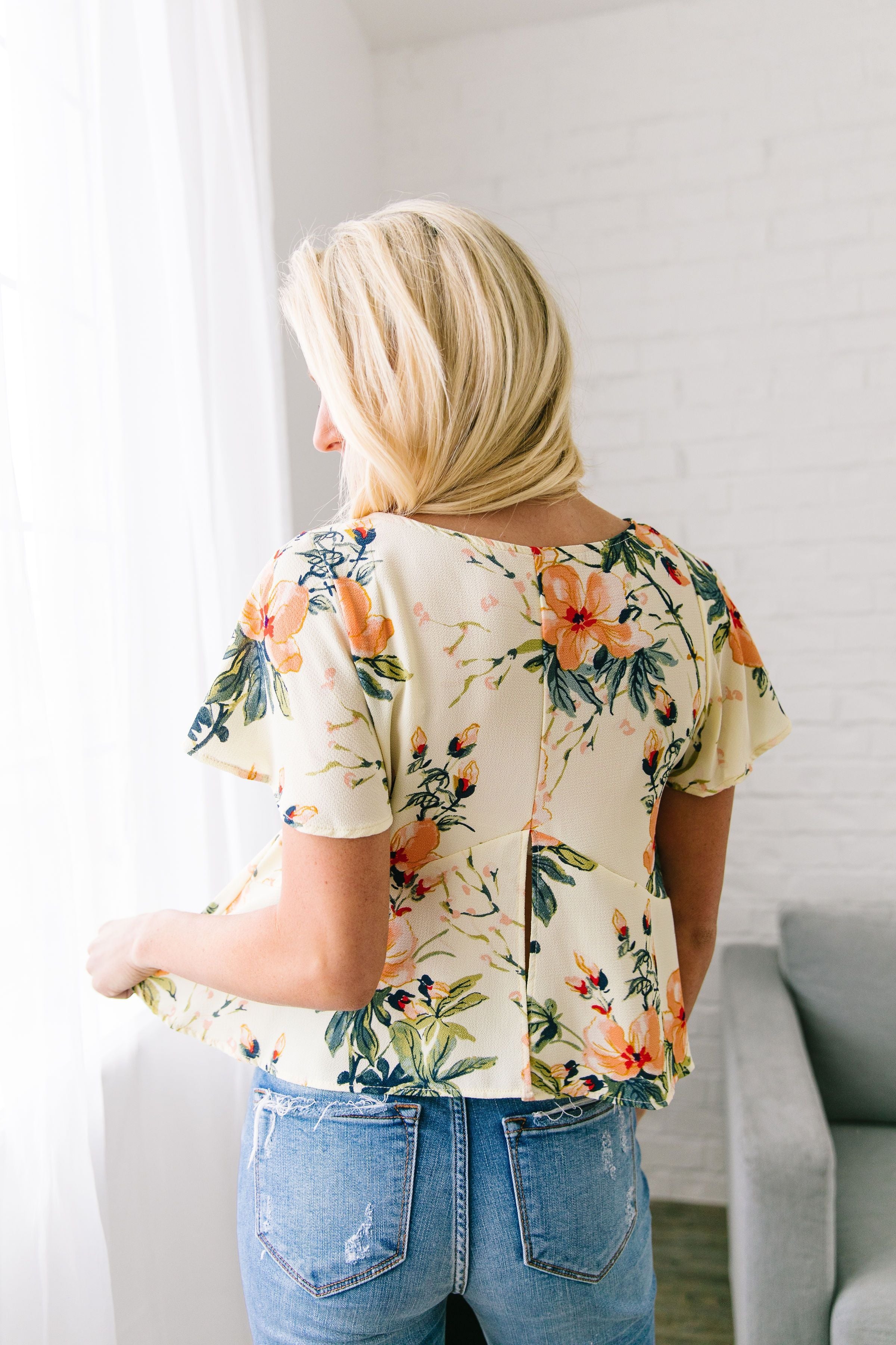 Tropical Paradise Blouse In Cream - ALL SALES FINAL